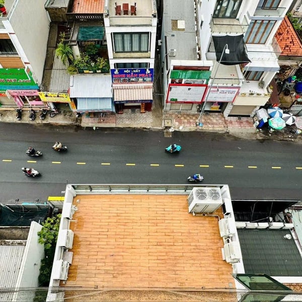 Bán tòa nhà 541 Lạc Long Quân, Phường 10, Quận Tân Bình