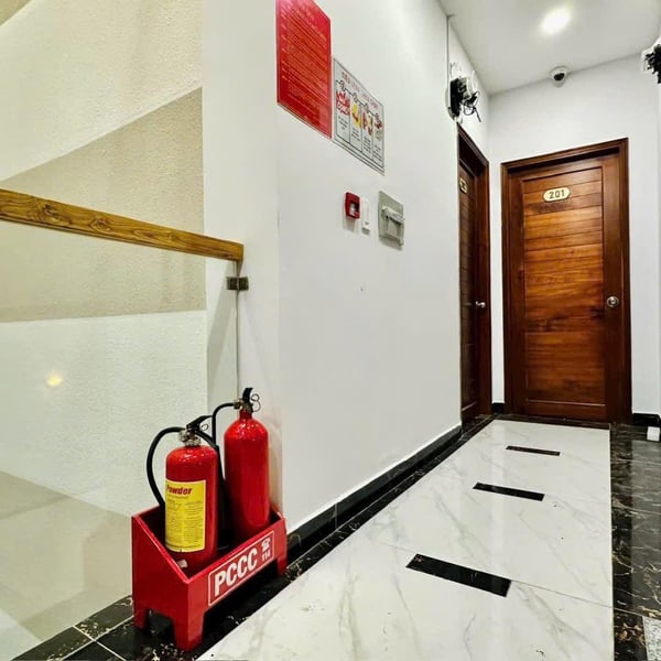 Bán tòa nhà 541 Lạc Long Quân, Phường 10, Quận Tân Bình