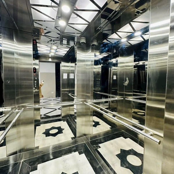 Bán tòa nhà 541 Lạc Long Quân, Phường 10, Quận Tân Bình