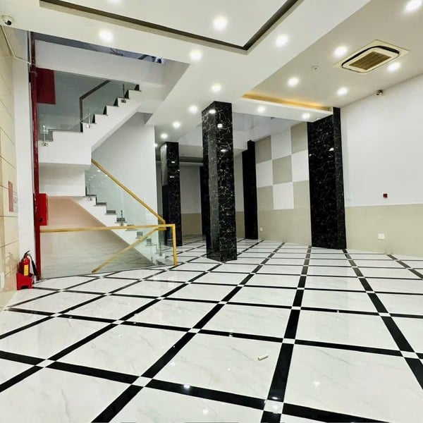 Bán tòa nhà 541 Lạc Long Quân, Phường 10, Quận Tân Bình