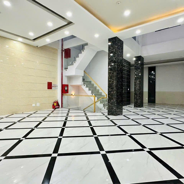 Bán tòa nhà 541 Lạc Long Quân, Phường 10, Quận Tân Bình