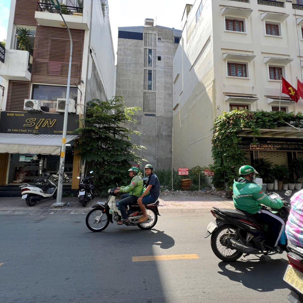 Bán đất 113 Vườn Chuối, Phường 4, Quận 3