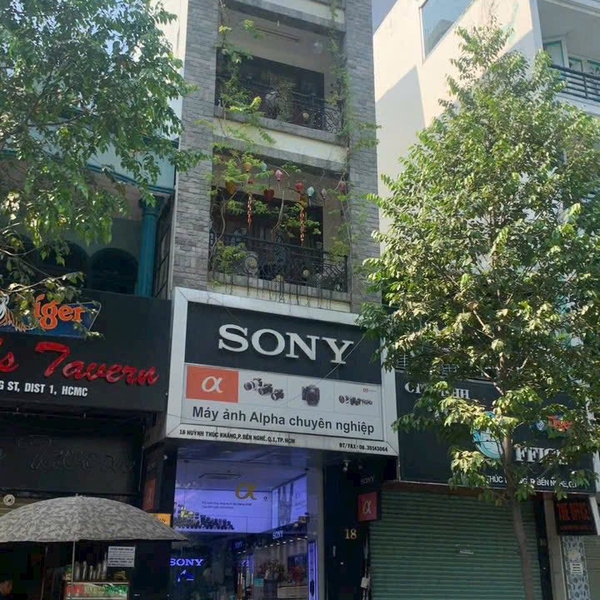 Bán nhà 18 Huỳnh Thúc Kháng, Phường Sài Gòn, Quận 1