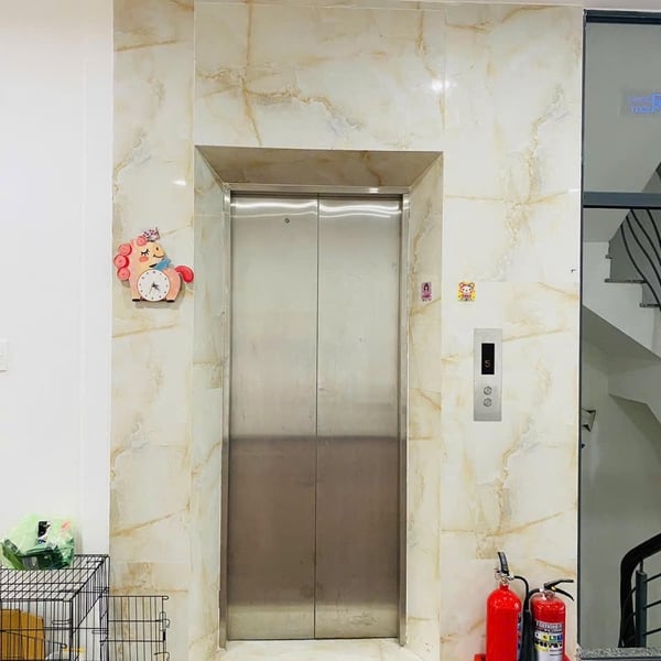 Bán tòa nhà 48 Nguyễn Văn Kỉnh, Phường Thạnh Mỹ Lợi, Quận 2