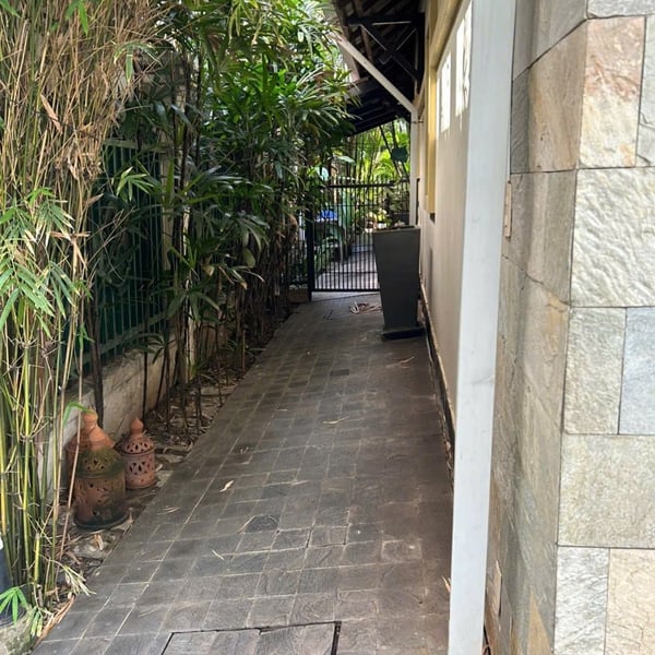 Bán biệt thự 146E9 Nguyễn Văn Hưởng, Thảo Điền, Quận 2