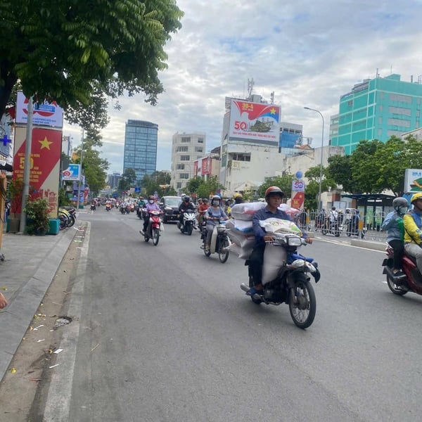 Bán nhà 45 Nguyễn Thái Học, P. Cầu Ông Lãnh, Quận 1