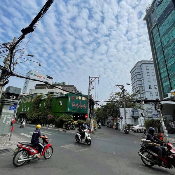 Bán nhà mặt tiền 84 Trần Huy Liệu, Phường Cầu Kiệu, TP.HCM