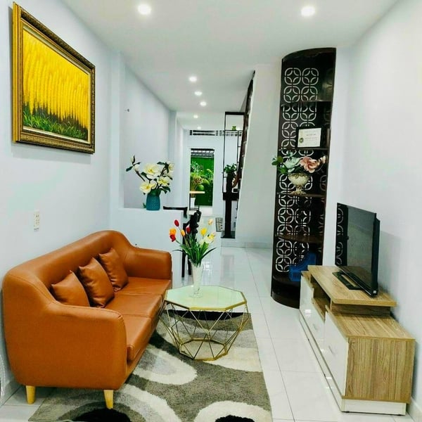 Nhà 2T hẻm xe hơi 1041 trần xuân soạn , 2.7m x 30m