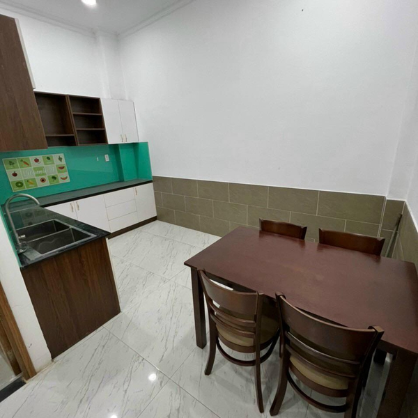 Nhà 4 tầng hẻm 1333 Huỳnh Tấn Phát  4,5m x 12m