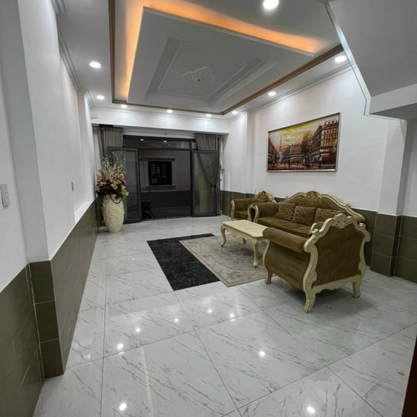 Nhà 4 tầng hẻm 1333 Huỳnh Tấn Phát  4,5m x 12m