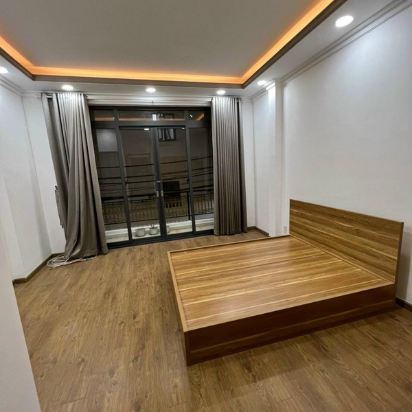 Nhà 4 tầng hẻm 1333 Huỳnh Tấn Phát  4,5m x 12m