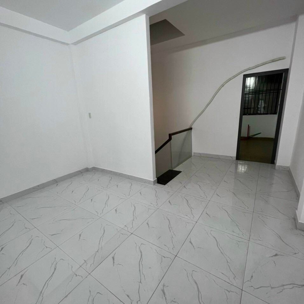 Nhà 4 tầng hẻm 1333 Huỳnh Tấn Phát  4,5m x 12m