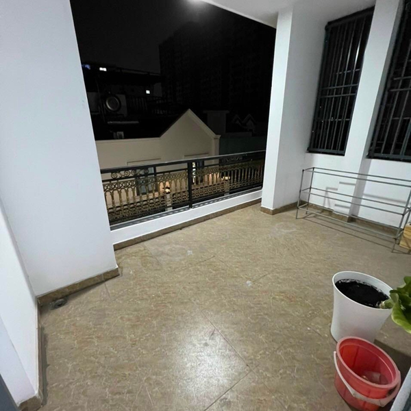 Nhà 4 tầng hẻm 1333 Huỳnh Tấn Phát  4,5m x 12m