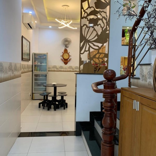 Nhà 4T hẻm Lê Văn Lương , tân quy, 3.11m x13.6m