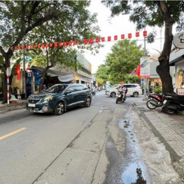 Bán nhà mặt tiền 93 Xuân Thuỷ, Phường An Khánh, TP. HCM