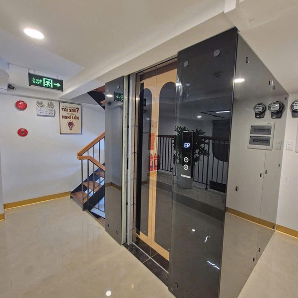 Bán toà nhà căn hộ dịch vụ Quận 1, số 40A Tôn Thất Tùng, P. Bến Thành