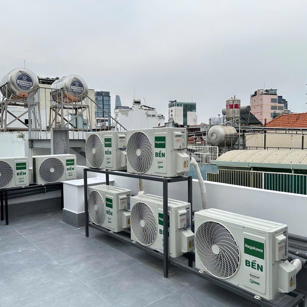 Bán toà nhà căn hộ dịch vụ Quận 1, số 40A Tôn Thất Tùng, P. Bến Thành