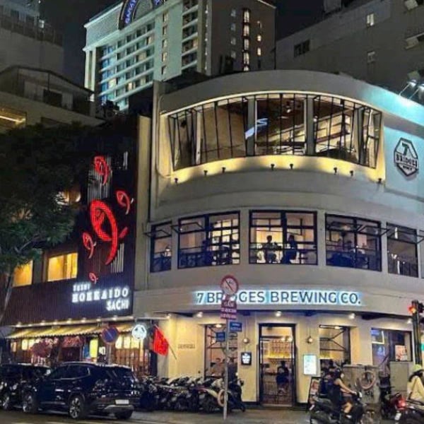 Bán nhà mặt tiền 38 Đông Du, P. Sài Gòn, Quận 1