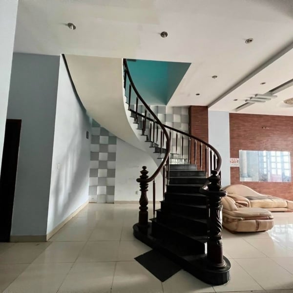 Kèo thơm ! biệt thự đường số , tân kiểng 8m x 21m