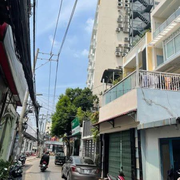 Bán toà nhà 144 Nguyễn Thị Thập, Phường Tân Thuận, TP. Hồ Chí Minh