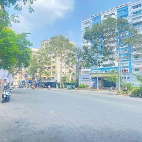 Bán quỹ đất 18 Nguyễn Cư Trinh, P. Cầu Ông Lãnh, Quận 1