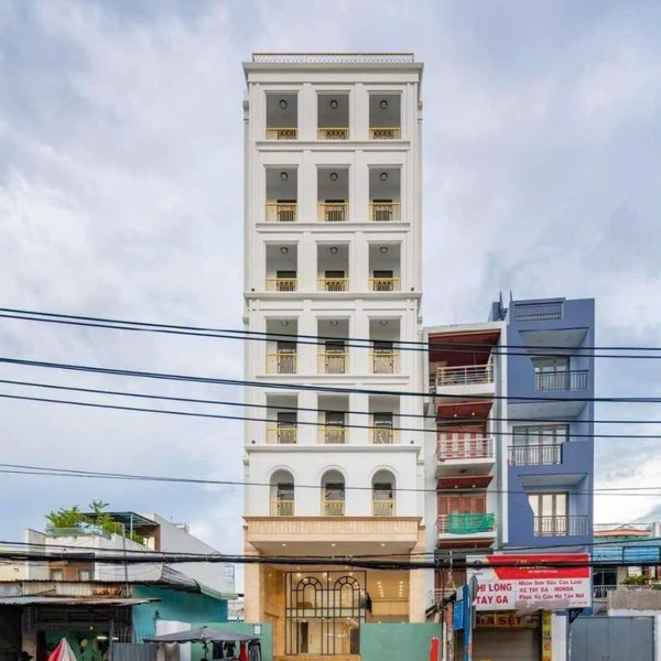 Bán toà nhà 990F Âu Cơ, P. Tân Bình, Quận Tân Bình