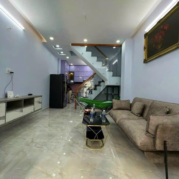 Nhà 4 tầng hẻm 1422 Huỳnh Tấn Phát Quận 7 nhà mới 