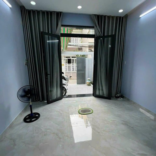 Nhà 4 tầng hẻm 1422 Huỳnh Tấn Phát Quận 7 nhà mới 