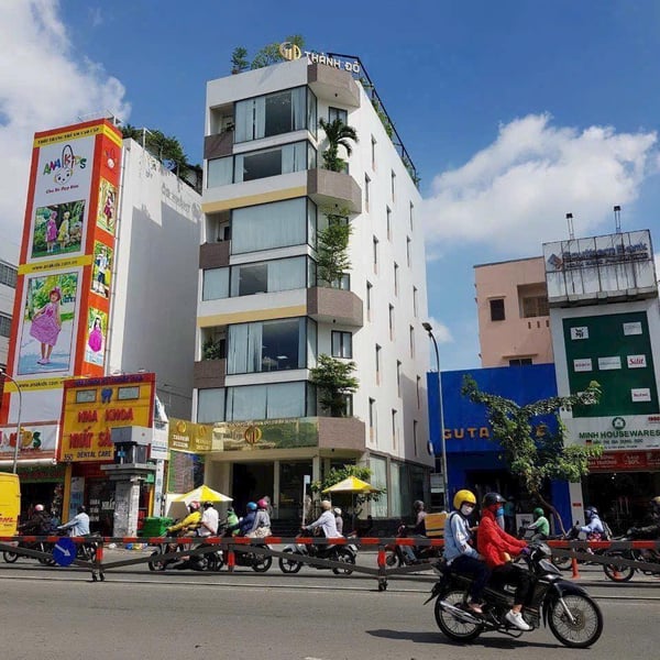 Bán Tòa Nhà 348 Cộng Hoà, Phường 13, Quận Tân Bình
