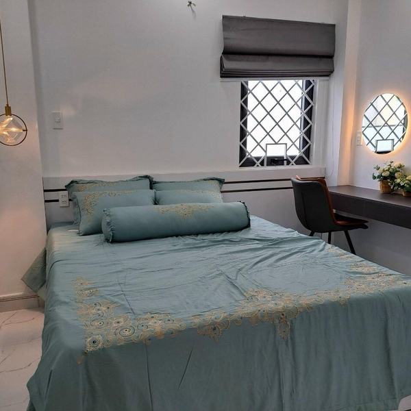 Nhà 5 tầng mặt tiền đường số - gần chợ Tân Mỹ 