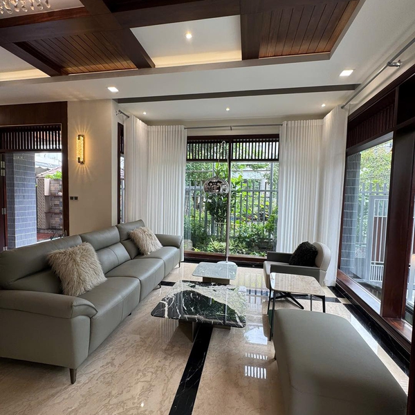 Bán biệt thự Sadeco Ven Sông Tân Phong, số 8 Đường số 17, Phường Tân Hưng, TP.HCM