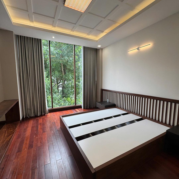 Bán biệt thự Sadeco Ven Sông Tân Phong, số 8 Đường số 17, Phường Tân Hưng, TP.HCM
