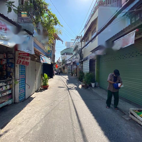 Bán nhà 2 lầu hẻm 30 Lâm Văn Bền, 5m x 21m chỉ 12 tỷ 