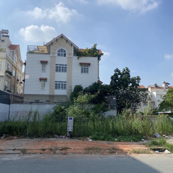 Đất biệt thự lô nhì đường số 6 - Him Lam 10m x 20m