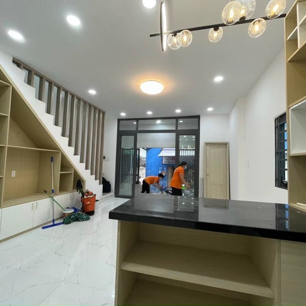 Nhà 2T hẻm 308 Huỳnh Tấn phát , 7m x 6m 