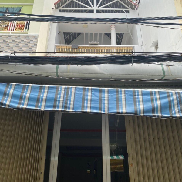 Nhà 4 tầng hẻm 308 Huỳnh Tấn Phát 5m x 23m