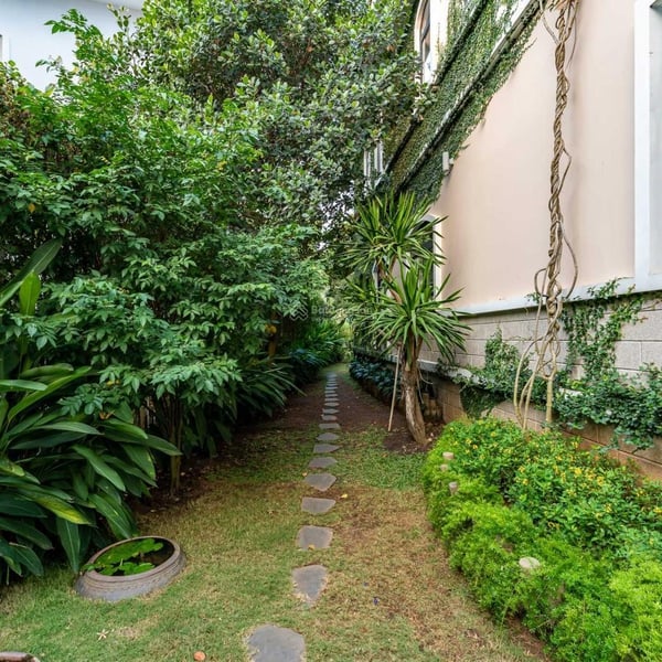 Bán biệt thự Chateau Phú Mỹ Hưng 21m x 27m