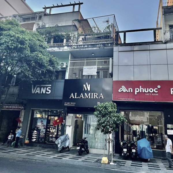 Bán nhà 29 Nguyễn Trãi, Phường Bến Thành, Quận 1