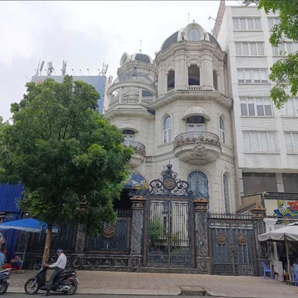 Bán biệt thự 8 Nguyễn Thông, Phường Võ Thị Sáu, Quận 3