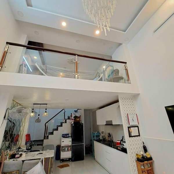 Nhà 2T Hẻm XH 719 Huỳnh Tấn Phát 4m x 9,6m