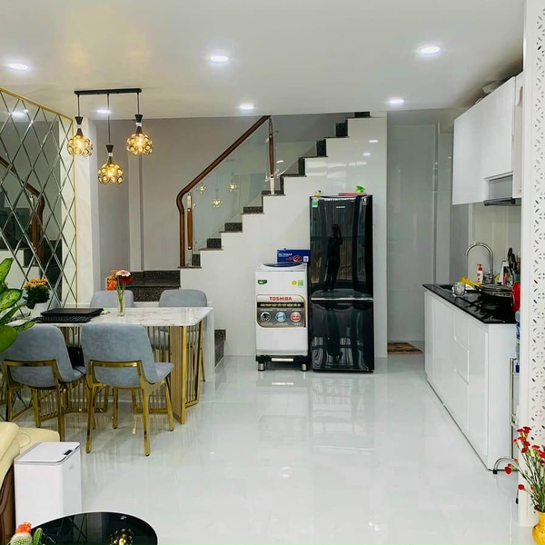 Nhà 2T Hẻm XH 719 Huỳnh Tấn Phát 4m x 9,6m