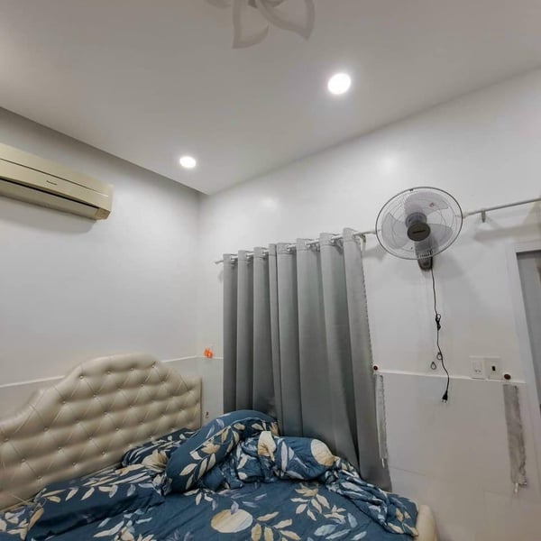 Nhà 2T Hẻm XH 719 Huỳnh Tấn Phát 4m x 9,6m