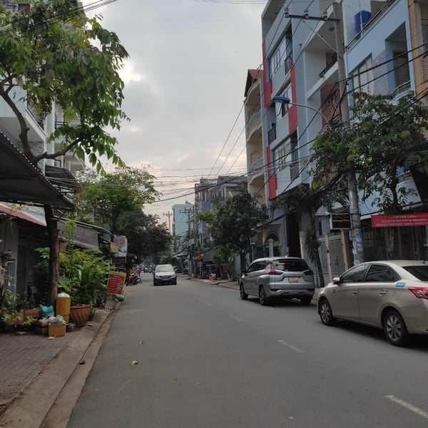 Nhà 2T Hẻm XH 719 Huỳnh Tấn Phát 4m x 9,6m