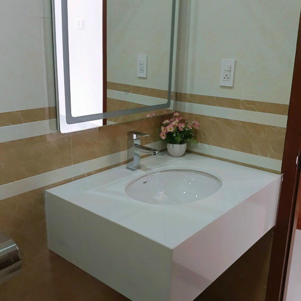 Nhà 5 tầng đường D1 KDC Phú Mỹ  Quận 7 có thang máy