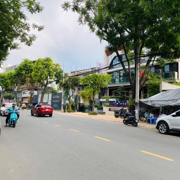 Bán đất 200 Nguyễn Văn Hưởng, Thảo Điền, Quận 2