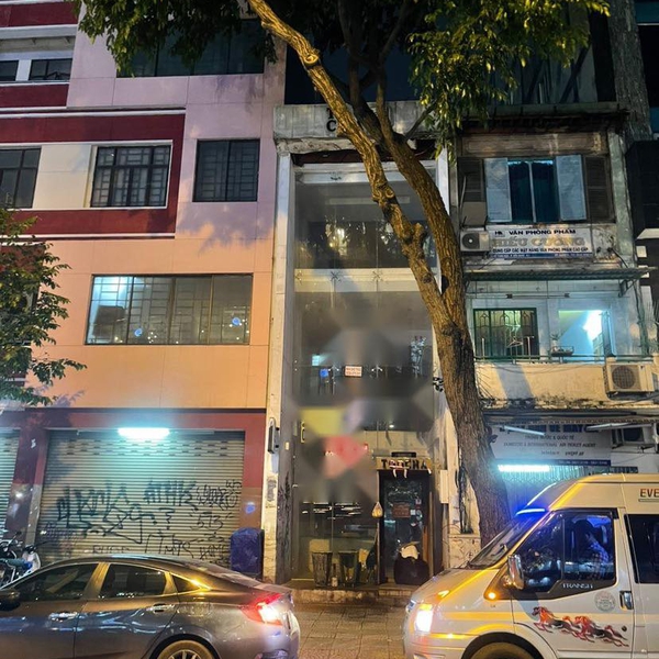 Bán nhà 53 Hồ Tùng Mậu Quận 1 view Bitexco chính chủ 