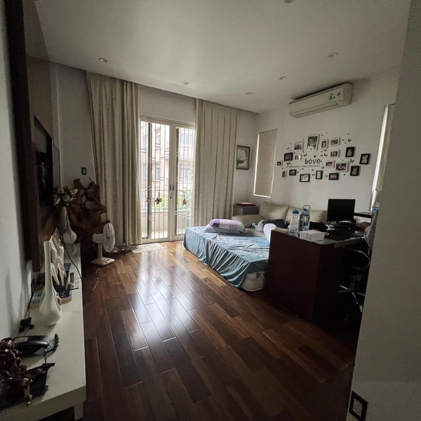 Biệt thự Him Lam Quận 7, Diện tích: 10m x 20m