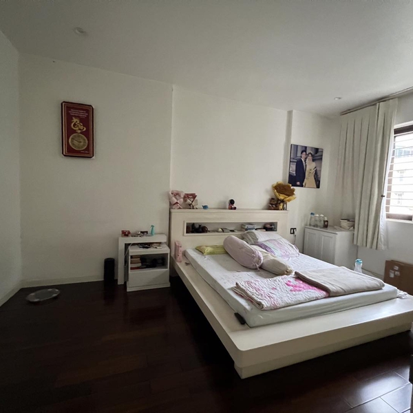 Biệt thự Him Lam Quận 7, Diện tích: 10m x 20m