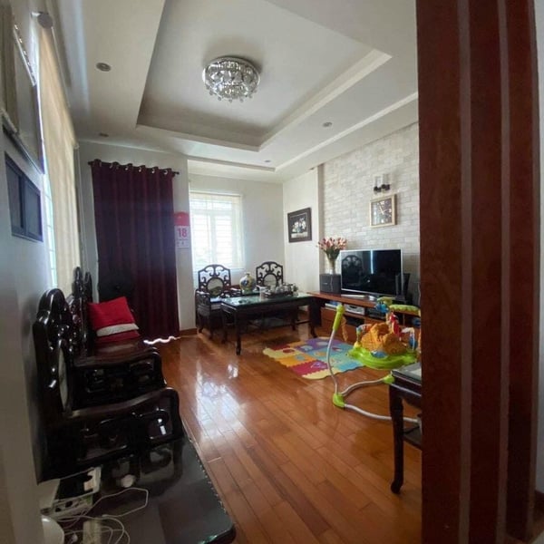 Nhà 4 tầng hẻm xe hơi Kiều Đàm 793 Trần Xuân Soạn, 5.3m x 22m