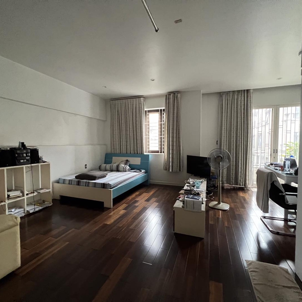 Biệt thự Him Lam Quận 7, Diện tích: 10m x 20m